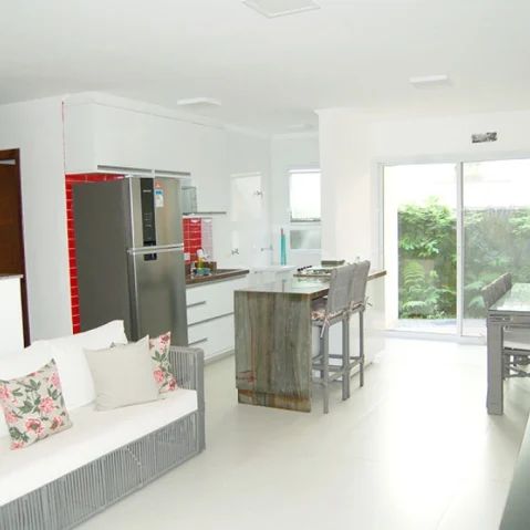 APARTAMENTO TIÊ 15